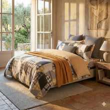 Load image into Gallery viewer, 4 pieces King size Comforter set "Summer"