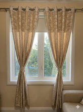 Load image into Gallery viewer, Printed curtain (pair)