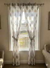 Load image into Gallery viewer, Printed curtain (pair)
